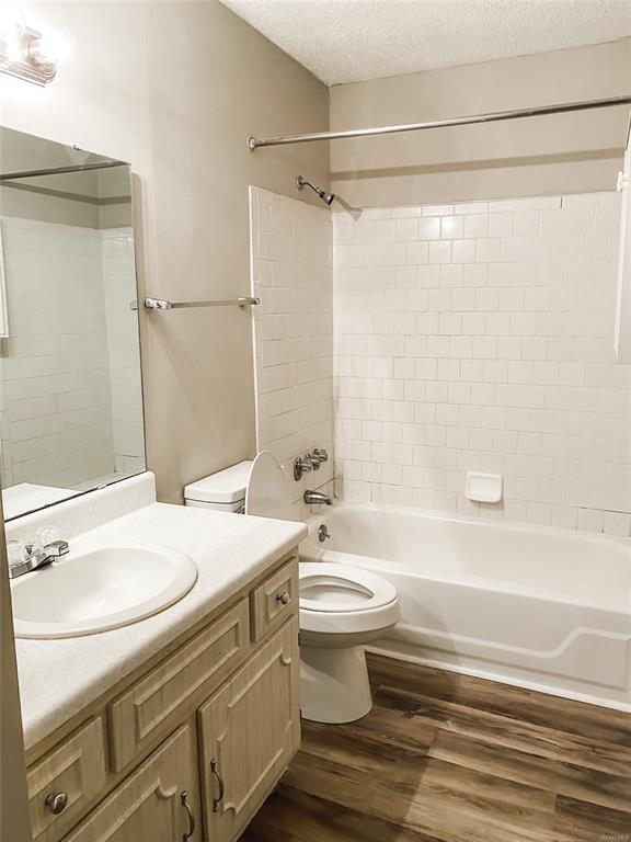 Building Photo - 1673 E Trinity Blvd