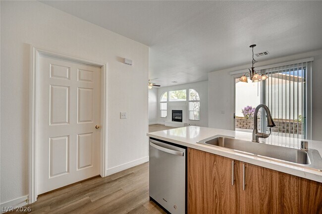 Building Photo - 8738 Villa Jeremiah Ln