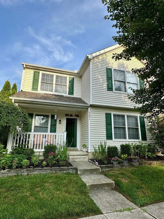 Primary Photo - 8691 Pennycress Ln