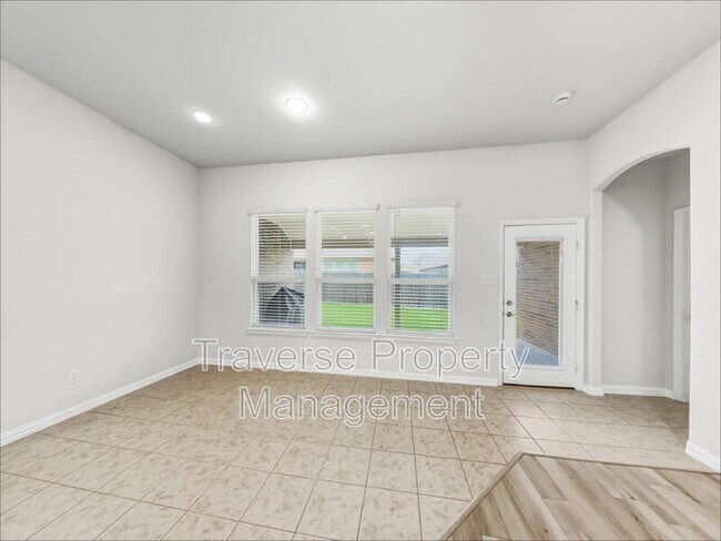 Building Photo - 8120 Charford Dr