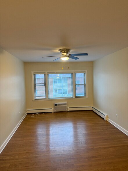 Building Photo - 7301 Dixon St