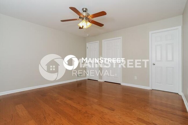 Building Photo - 121 Courtney Dr
