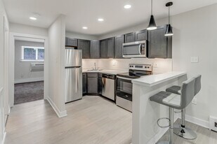 Building Photo - Spring Village Apartments