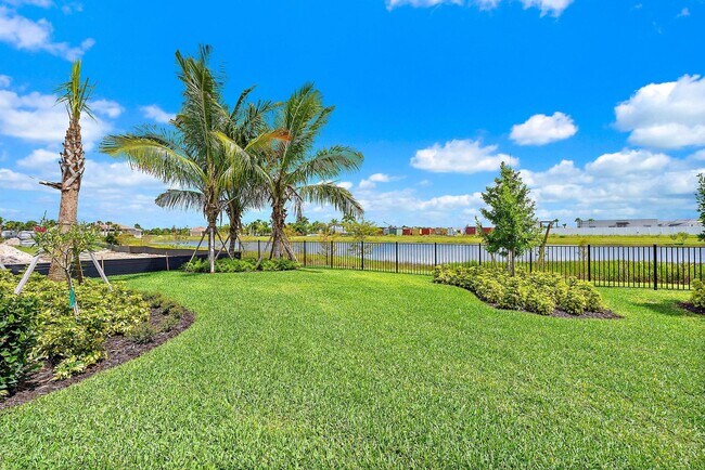 Building Photo - 10494 Northbrook Cir