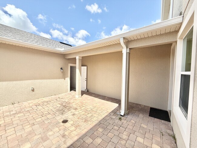 Building Photo - 8674 Wellington Blue Ln