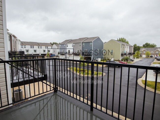 Building Photo - 4184 Pk Trl Dr