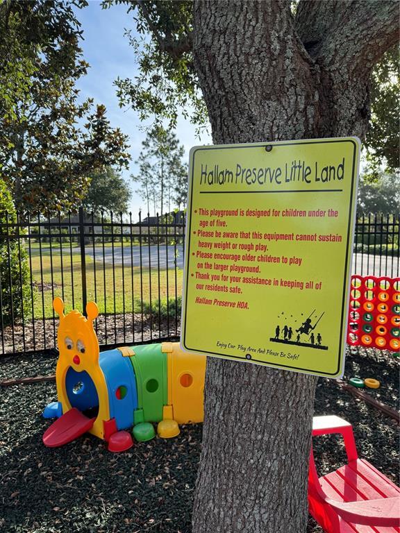 Building Photo - 1365 Evergreen Park Cir