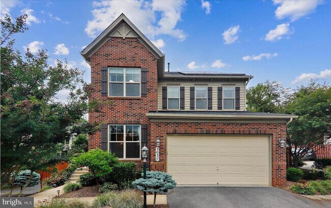 Building Photo - 3037 Moore Ln