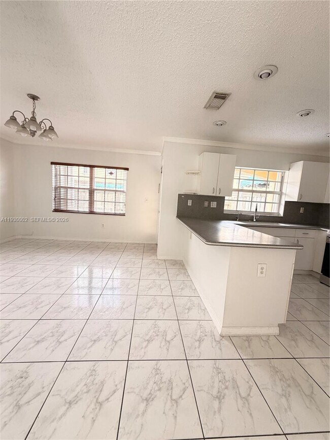 Building Photo - 6880 SW 158th Ct