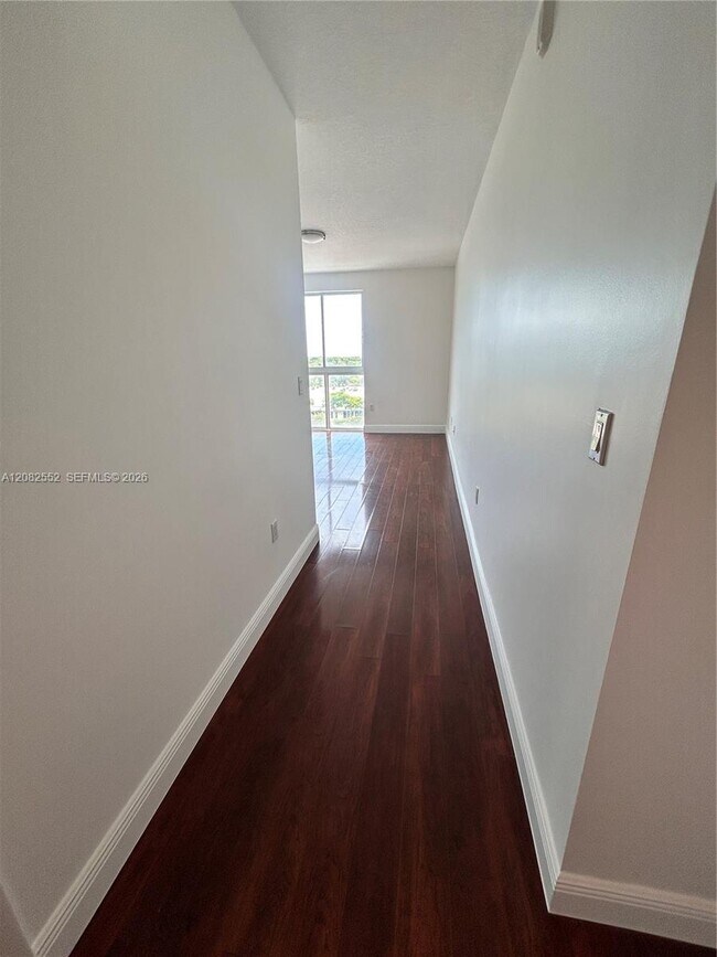 Building Photo - 7275 SW 90th Way