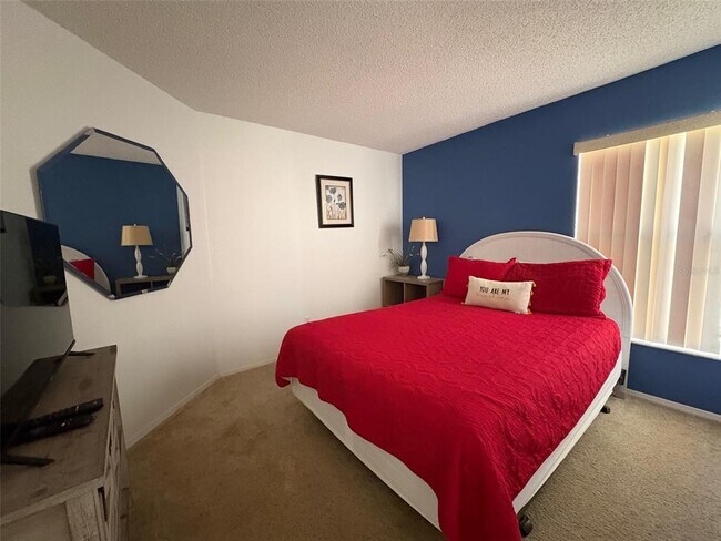 Building Photo - 2598 Chatham Cir