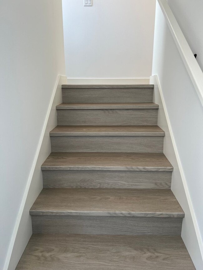 Building Photo - Beautiful Blackwood Home Ballard!