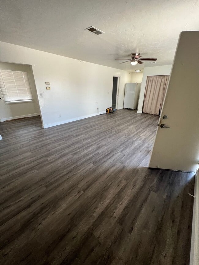 Building Photo - Huge 2 story 8 bed room Home: a hop and a skip from SDSU!  You will never be late to class!