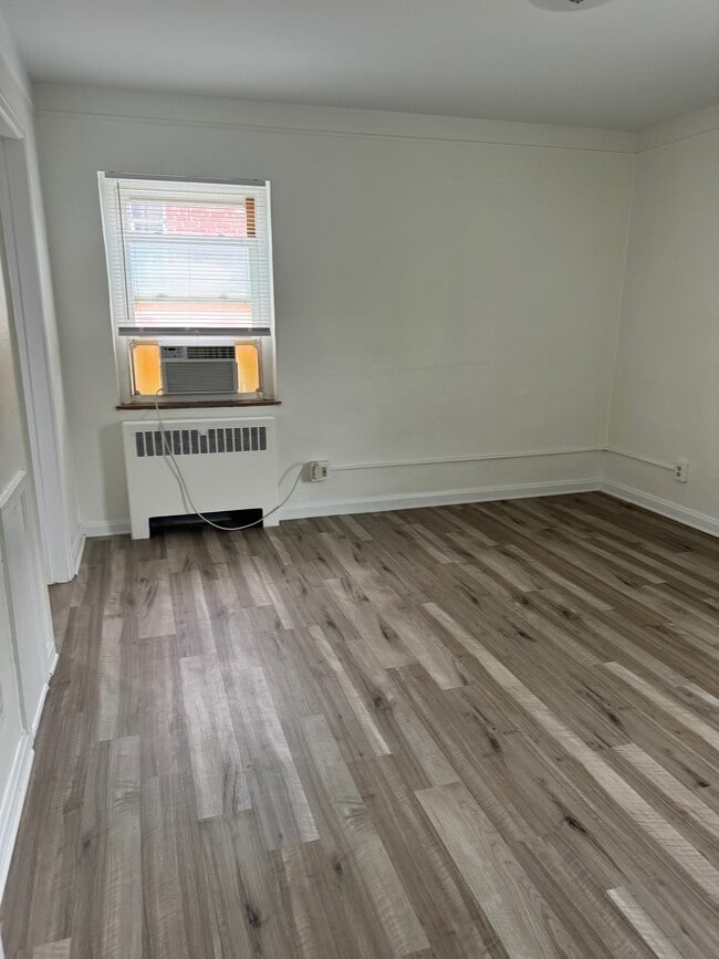 Building Photo - 3148 Werk Rd