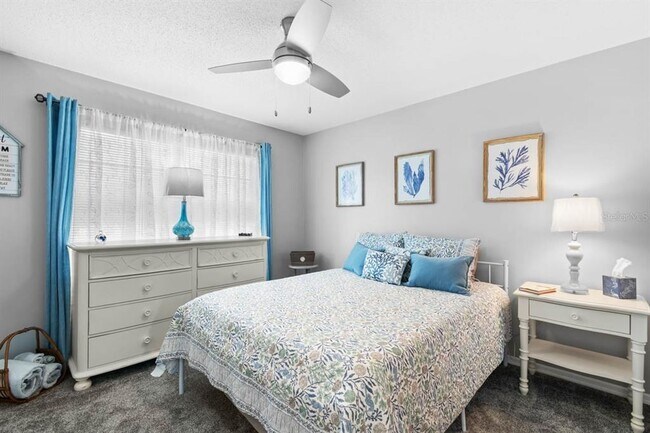 Building Photo - 1415 Langley Dr