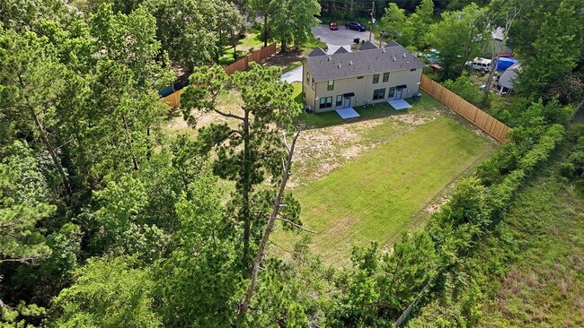 Building Photo - 12204 Hairston Cir
