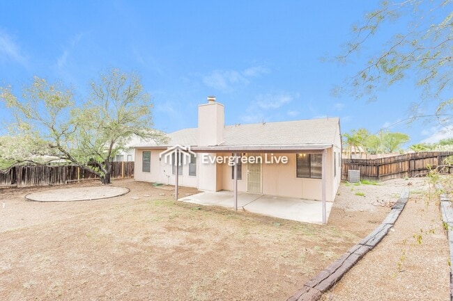 Building Photo - 5990 N Eden Brook Lane