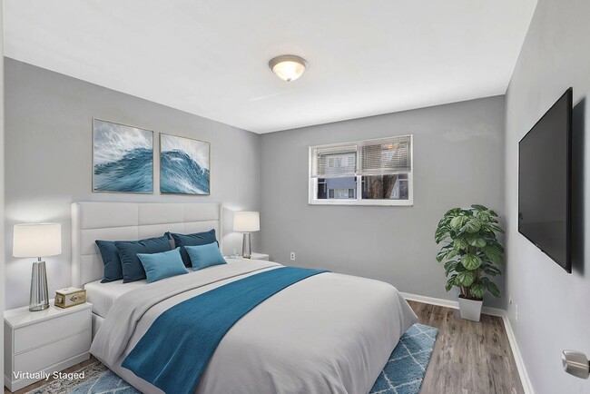 Building Photo - 309 N 12th St