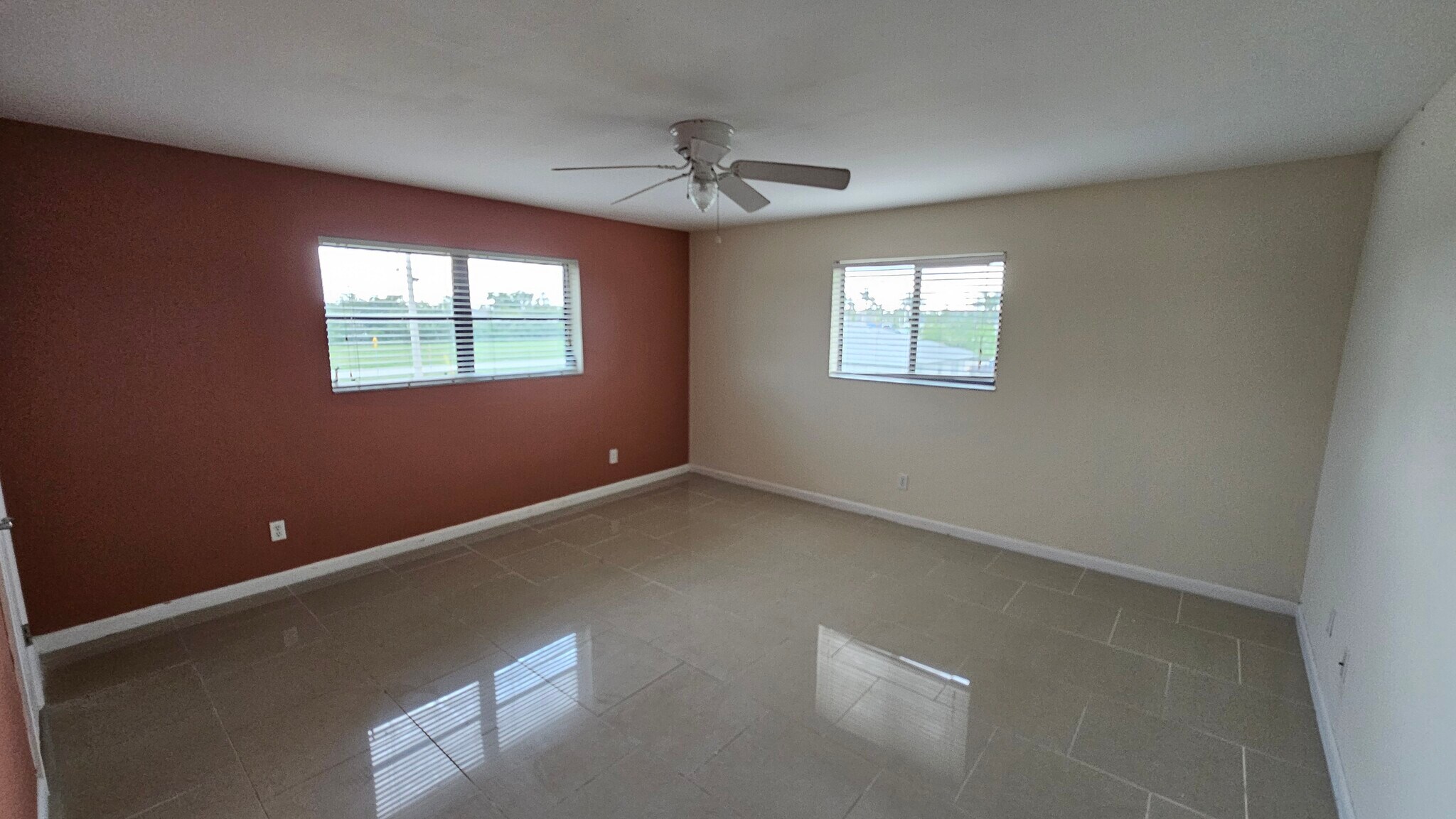 Master Bedroom - 1124 SE 6th Ave