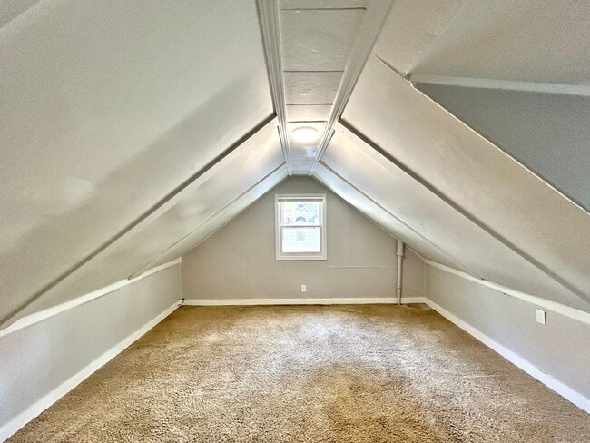 Building Photo - Two Bedroom Home in Muskegon