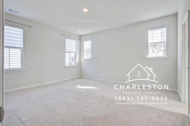 Building Photo - 169 Country Gate Ln