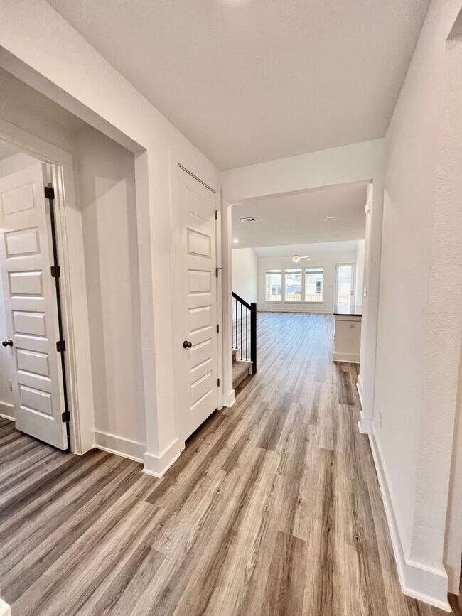 Building Photo - Elegant Parkside Retreat | Stunning 3BR Home with Office, Game Room & Covered Outdoor Living