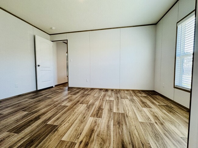 Building Photo - 131 Blissful Ct