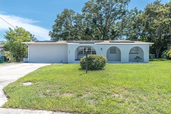 Building Photo - 1636 Bravo Dr