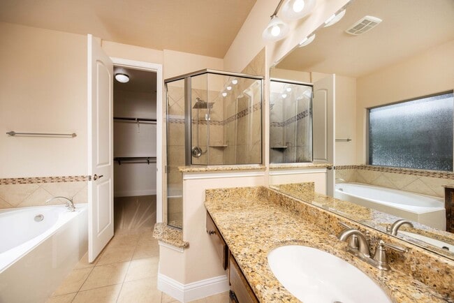 Building Photo - Gorgeous 2-story in Keller