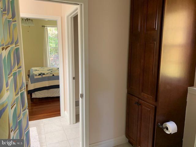 Building Photo - 24900 Fox Run Ln