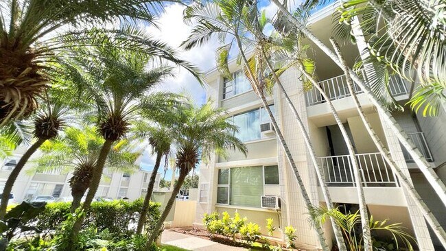 Building Photo - 98-1032 Moanalua Road