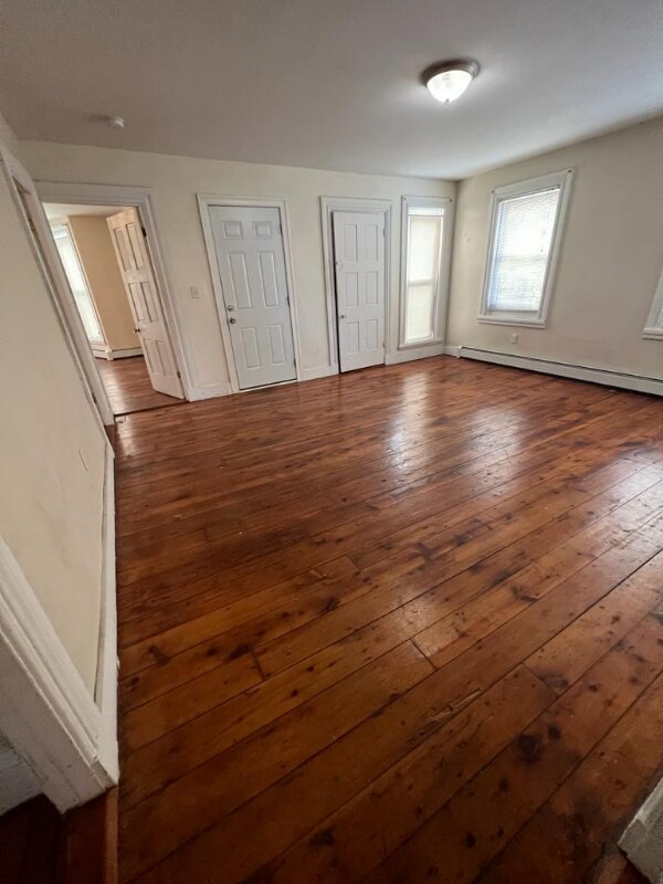 Building Photo - 385 Pine St