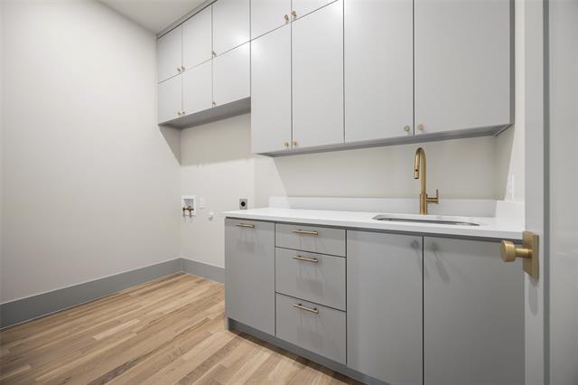 Building Photo - 6984 Santa Barbara Dr