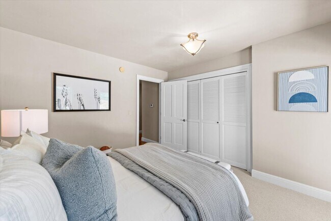 Building Photo - 4 Bedrooms, 3 Bathrooms, Cul-de-sac Location Near Silverado Country Club, Napa