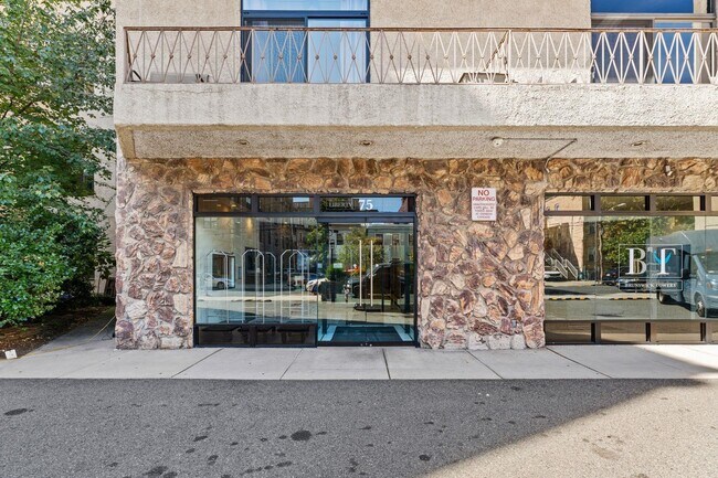 Building Photo - 75 LIBERTY Ave