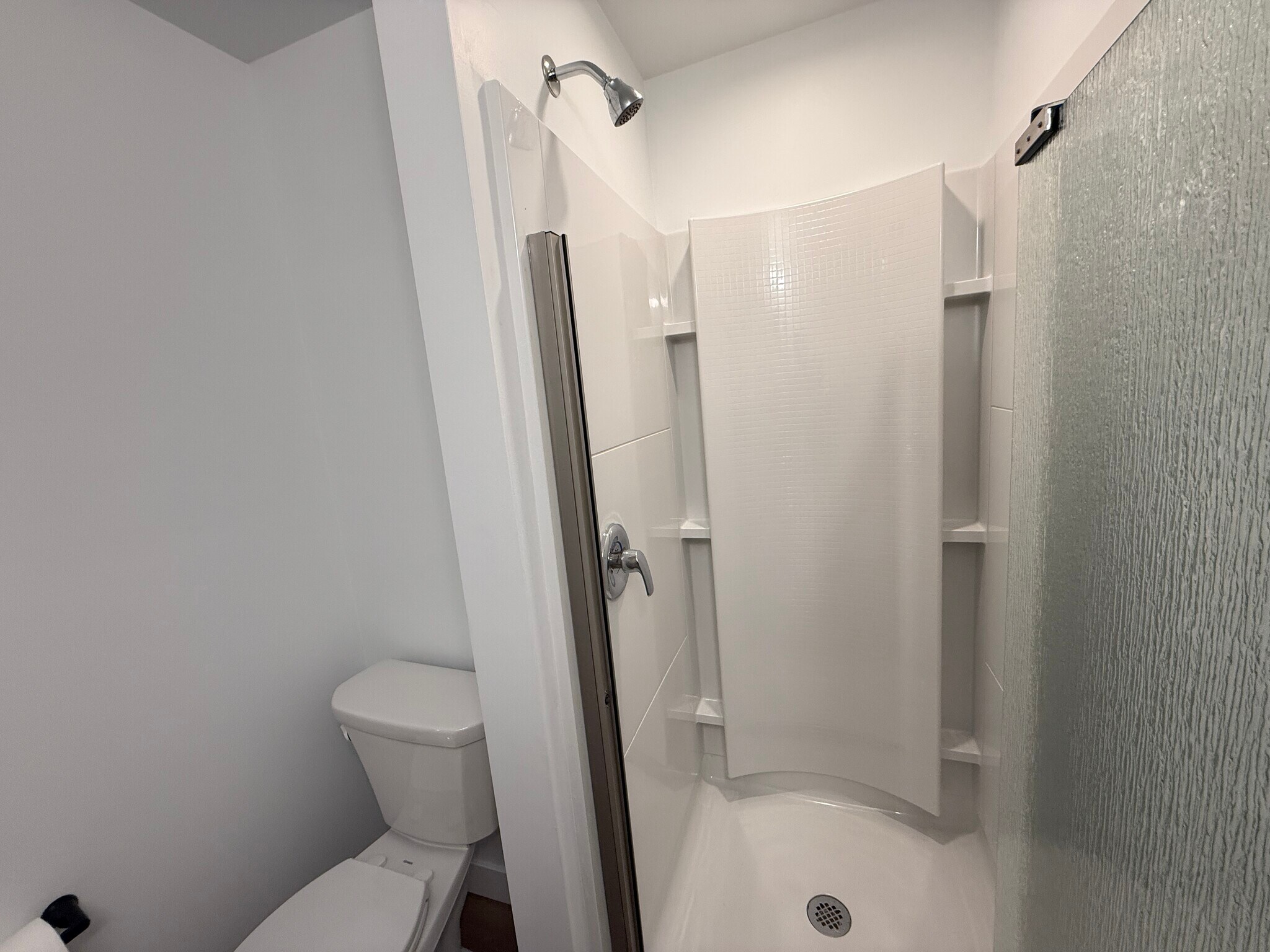 Shower - 303 Wollerton St