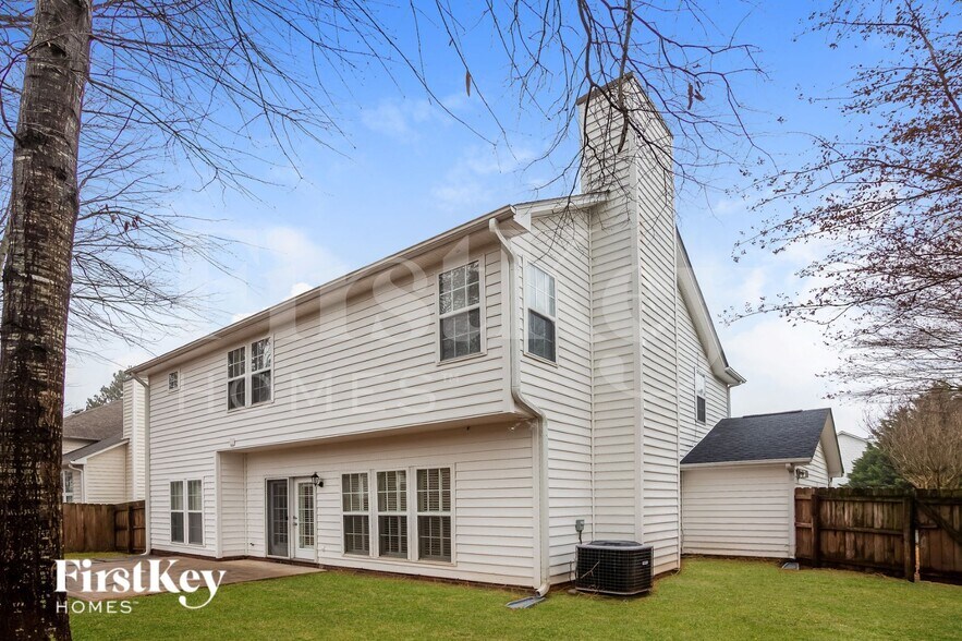 Building Photo - 7632 Lady Bank Dr