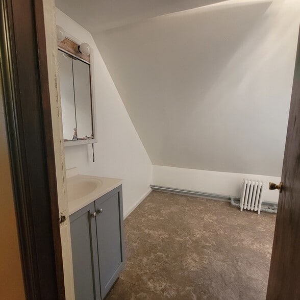 Bathroom Upstairs 2nd Pic - 2053 N Lorel Ave