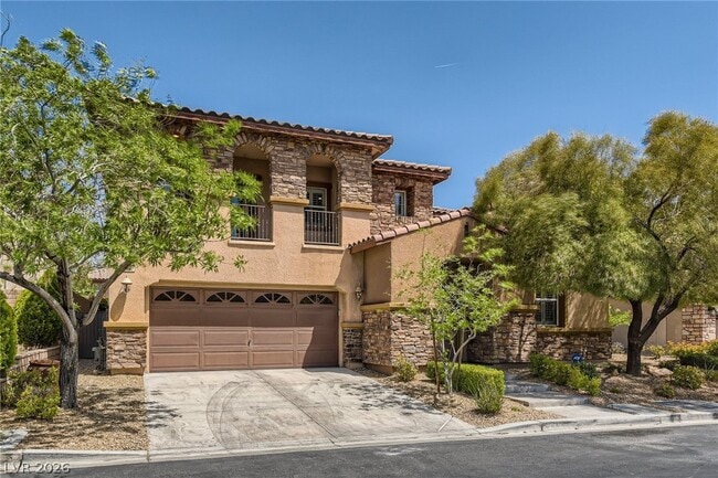 Building Photo - 552 Puenta Del Rey St