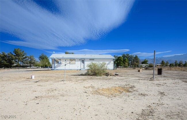 Building Photo - 4101 Paiute Blvd
