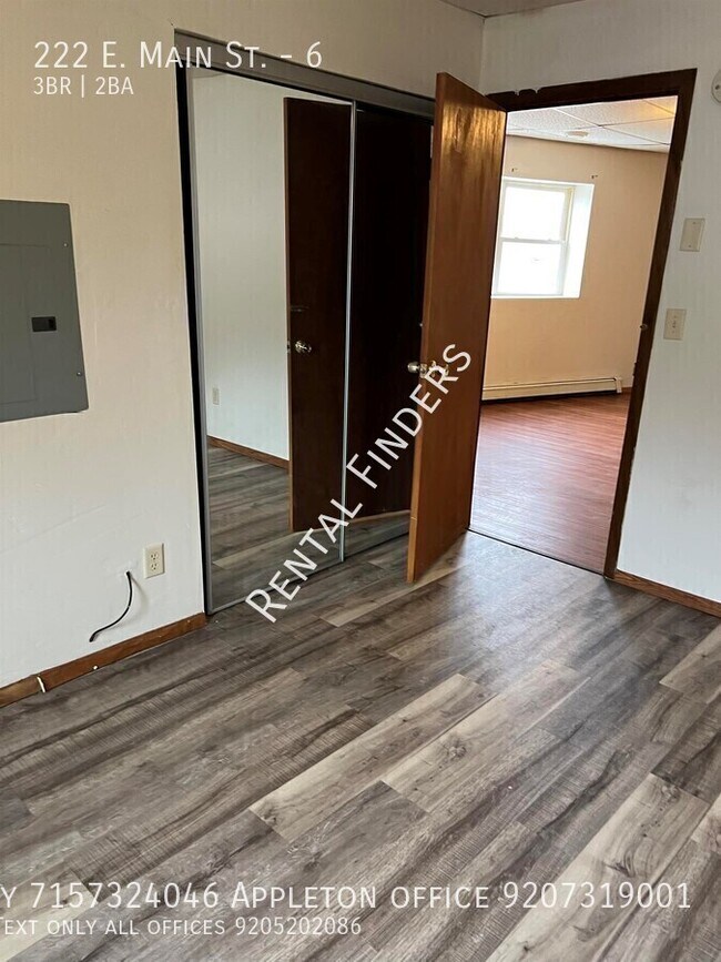 Building Photo - 222 E Main St