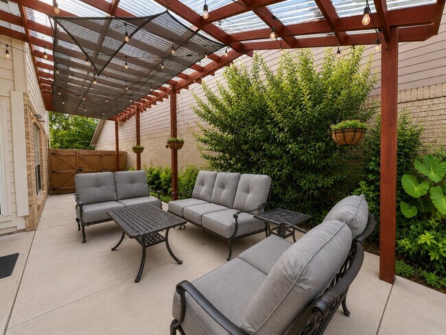 Building Photo - 3115 Ashford Bend Dr