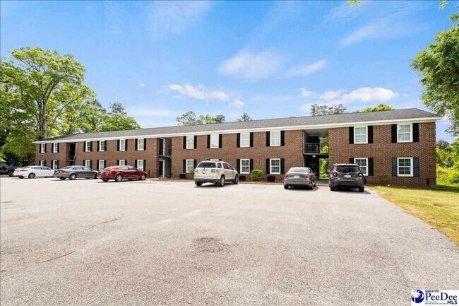 Building Photo - 319 Revell Dr