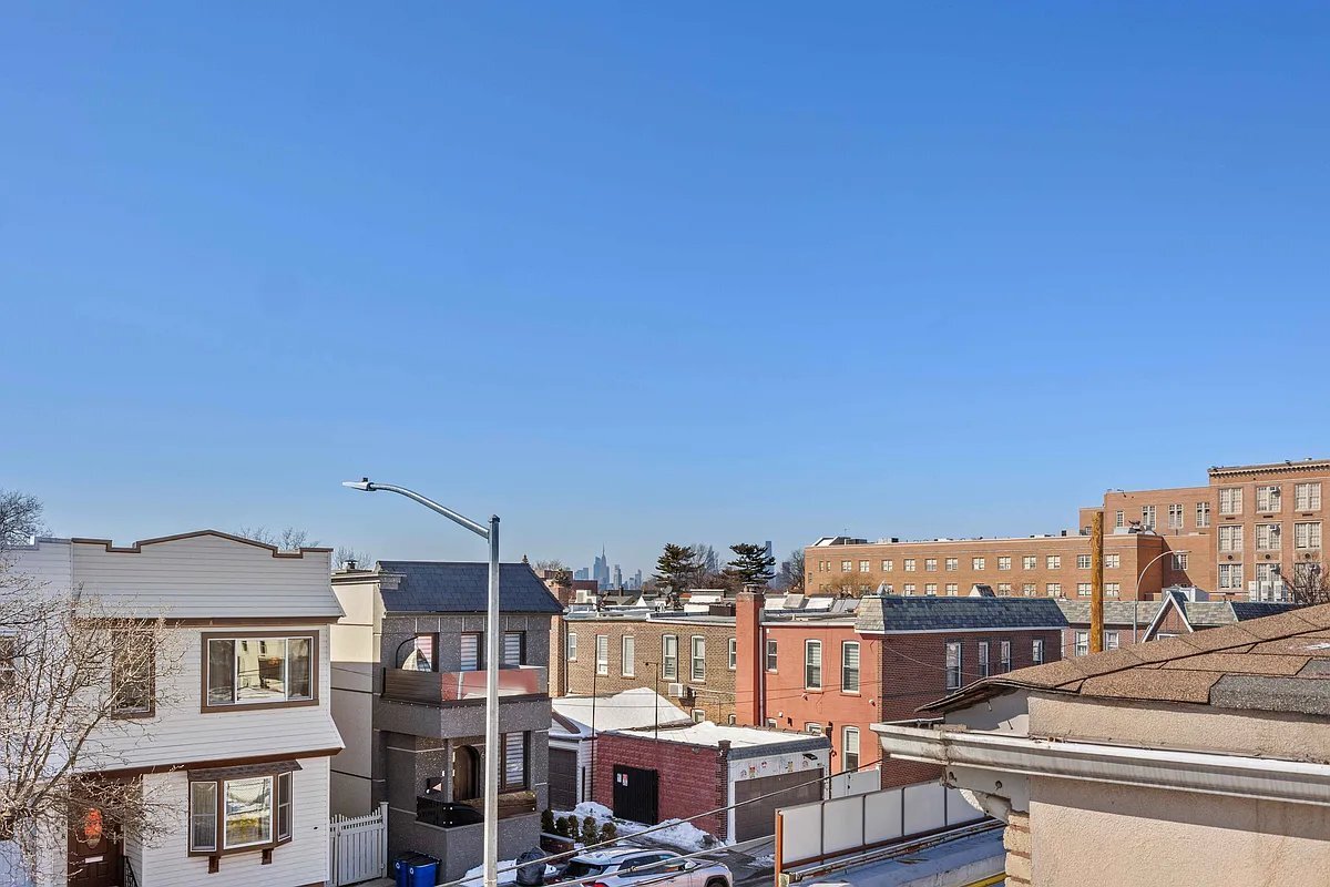 Building Photo - 60-63 60 Lane