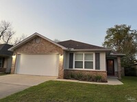 Building Photo - 670 Edith Ln