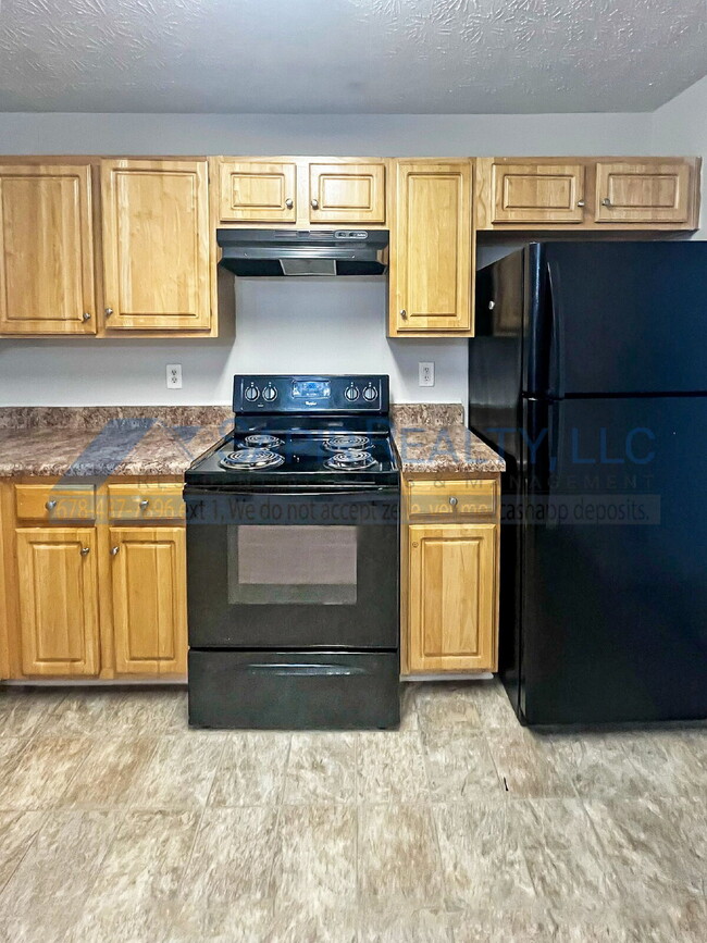 Building Photo - 5042 Cottage Grove Pl