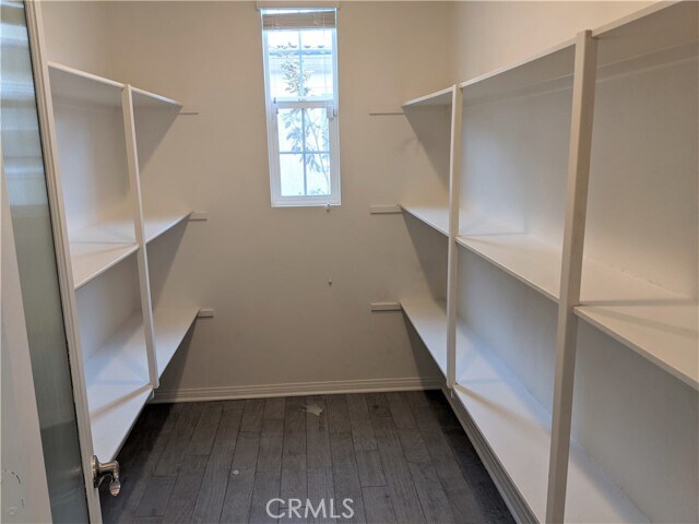 Building Photo - 5983 Ginger Dr