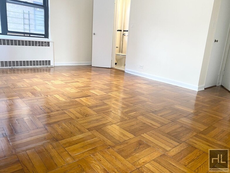 Building Photo - GRAND CONCOURSE