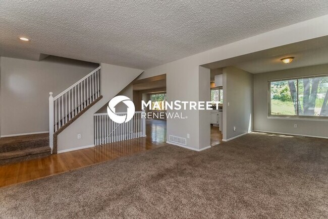 Building Photo - 4 Bedroom Pet-Friendly Home in COLORADO SP...