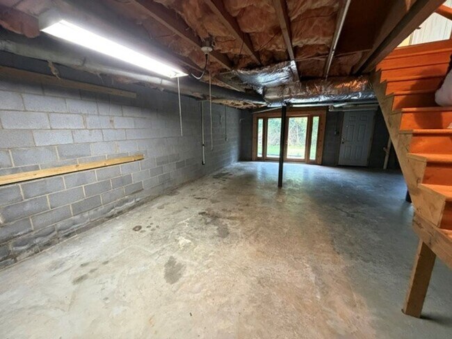 Building Photo - 3399 NC-16
